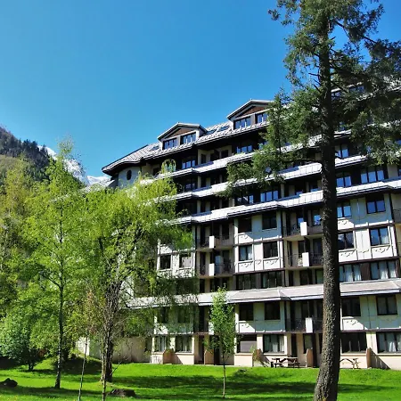 Apartment Le Chamois Blanc-3 By Interhome