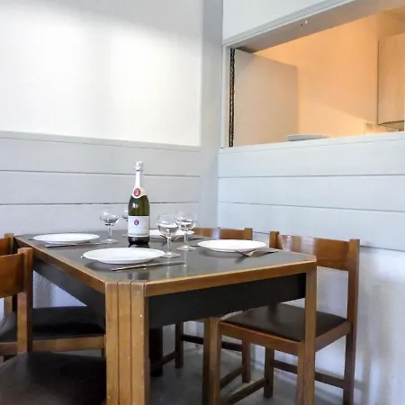 公寓 Le Chamois Blanc-3 By Interhome